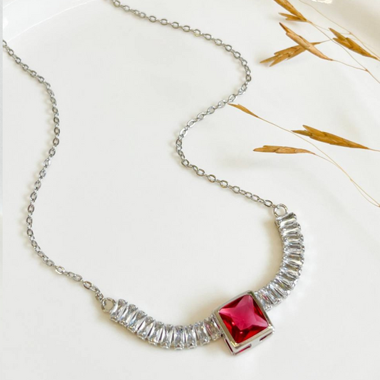 Choker com Pedras em Zircônias e Pedra Quadrada Rubi